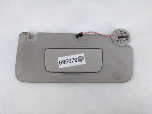 2018-2022 Chevrolet Traverse Sun Visor Shade Replacement Passenger Right Mirror Fits Fits 2018 2019 2020 2021 2022 OEM Used Auto Parts
