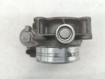 2017-2022 Chevrolet Traverse Throttle Body P/N:12670981A Fits Fits 2012 2013 2014 2015 2016 2017 2018 2019 2020 2021 2022 OEM Used Auto Parts