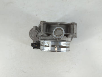 2017-2022 Chevrolet Traverse Throttle Body P/N:12670981AA Fits Fits 2012 2013 2014 2015 2016 2017 2018 2019 2020 2021 2022 OEM Used Auto Parts