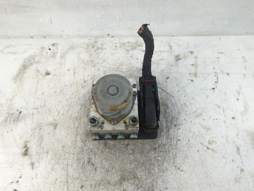 2019-2022 Chevrolet Traverse ABS Pump Control Module Replacement P/N:84738978 Fits Fits 2019 2020 2021 2022 OEM Used Auto Parts