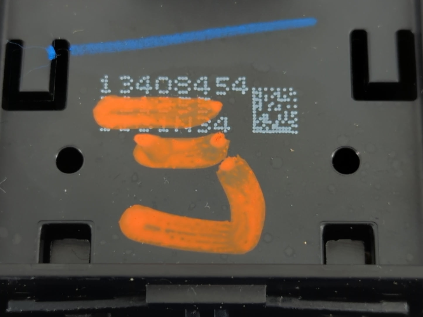 2017-2021 Chevrolet Trax Master Power Window Switch Replacement Driver Side Left P/N:13408454 Fits Fits 2017 2018 2019 2020