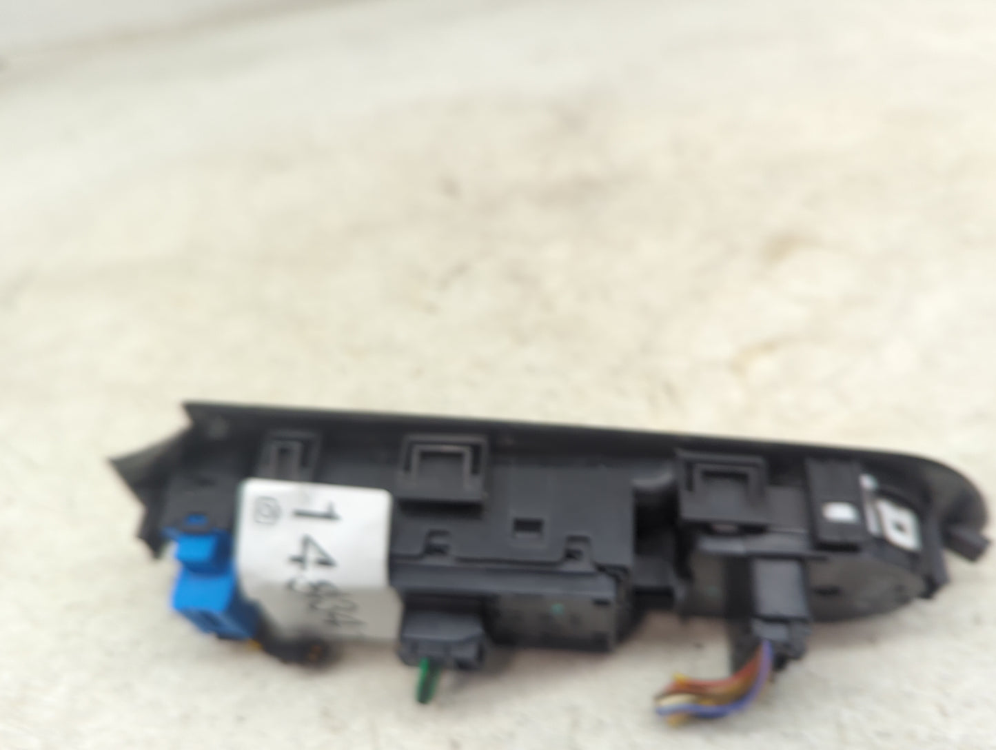 2017-2021 Chevrolet Trax Master Power Window Switch Replacement Driver Side Left P/N:424061221 Fits Fits 2017 2018 2019 2020