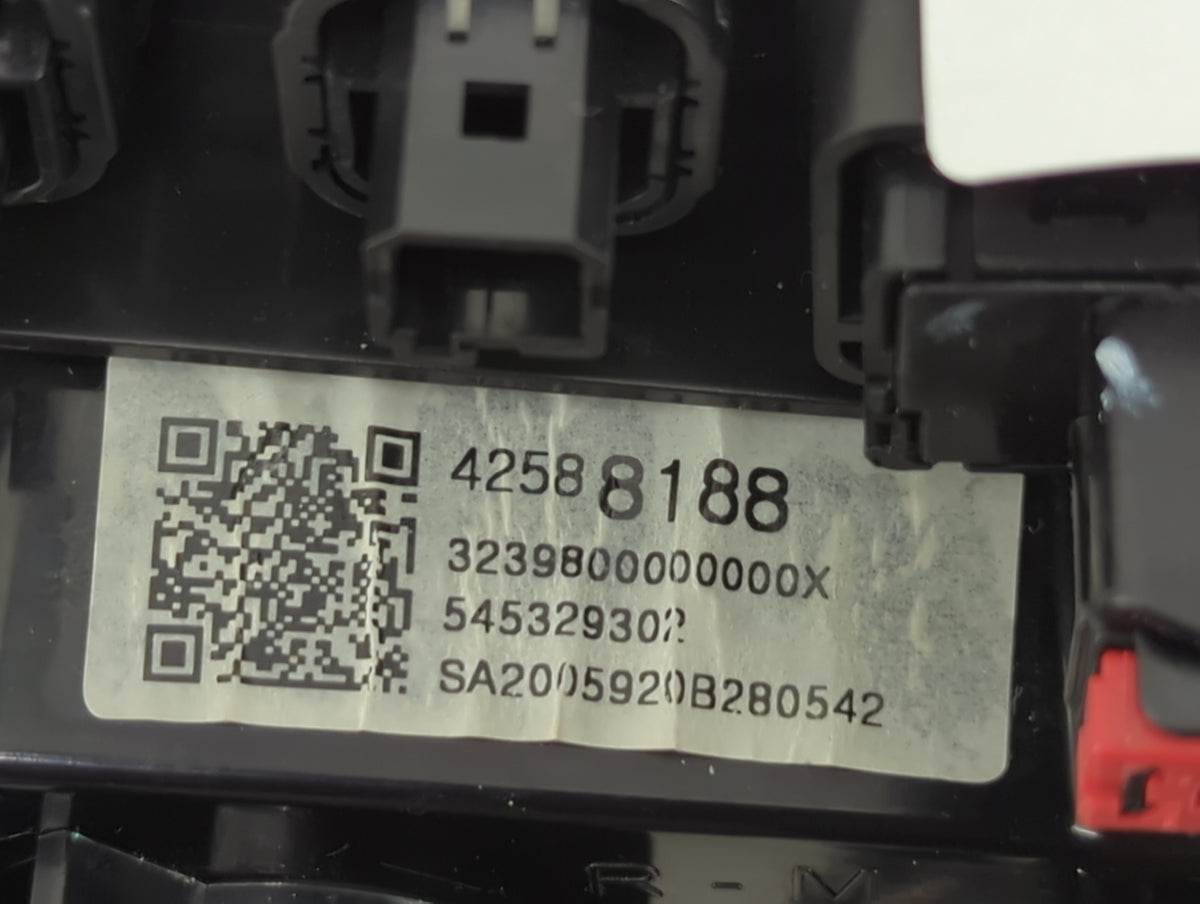 2017-2021 Chevrolet Trax Climate Control Module Temperature AC/Heater Replacement P/N:42588188 3239800000000X Fits OEM Used