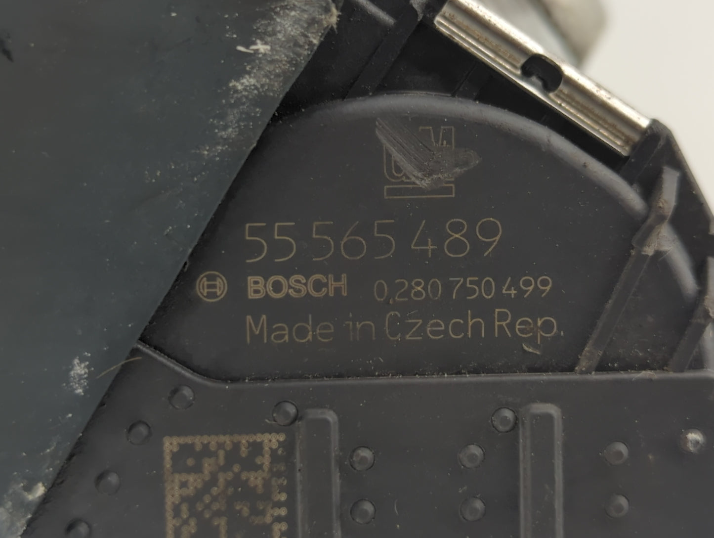 2013-2018 Chevrolet Trax Throttle Body P/N:55565489 55 565 489 Fits Fits 2011 2012 2013 2014 2015 2016 2017 2018 2019 OEM Us