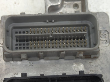 2017-2021 Chevrolet Trax PCM Engine Control Computer ECU ECM PCU OEM P/N:12668986 12670309 Fits Fits 2017 2018 2019 2020 2021 OEM Used Auto Parts