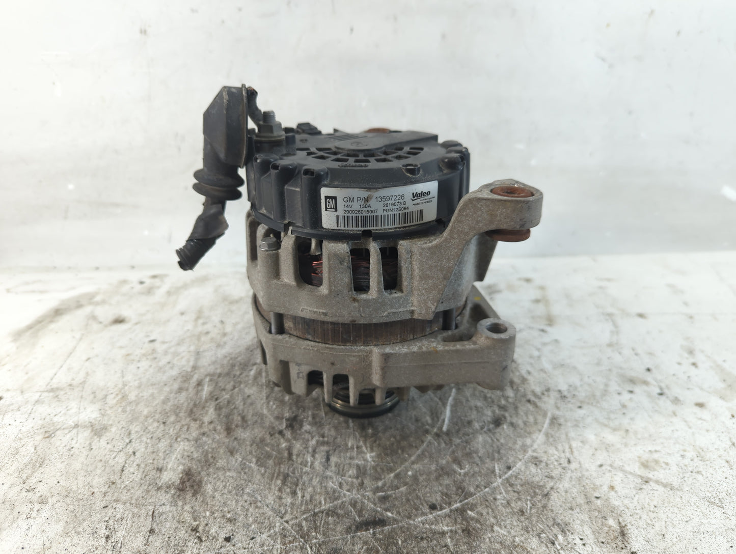 2013-2021 Chevrolet Trax Alternator Replacement Generator Charging Assembly Engine OEM P/N:13597226 Fits OEM Used Auto Parts