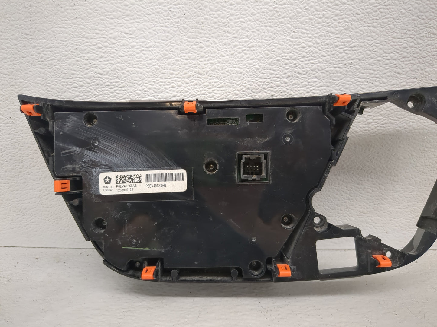 2018-2020 Chrysler Pacifica Climate Control Module Temperature AC/Heater Replacement P/N:P6EV491XBAB Fits Fits 2018 2019 202