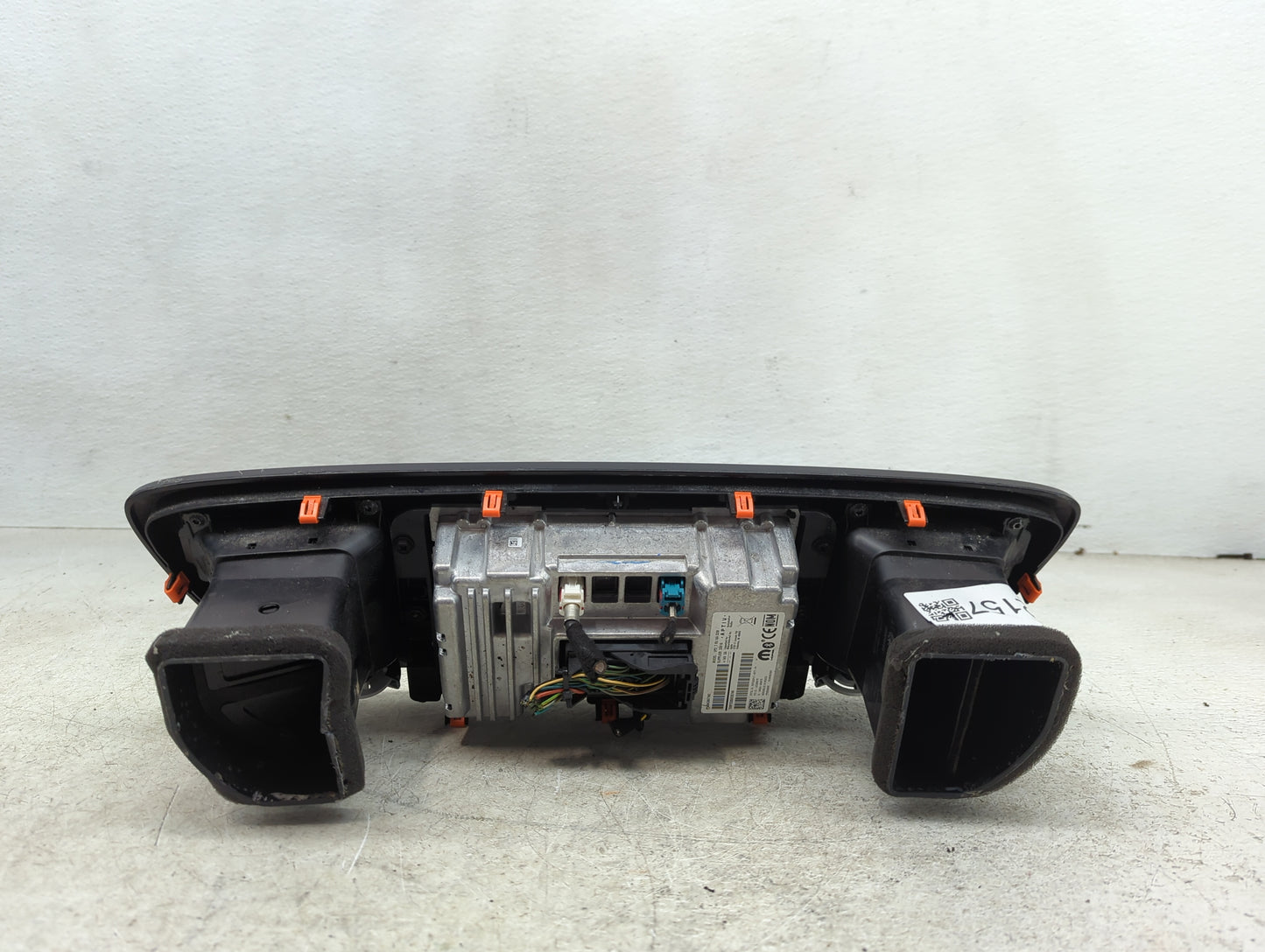 2020 Chrysler Pacifica Radio AM FM Cd Player Receiver Replacement Fits OEM Used Auto Parts - Oemusedautoparts1.com