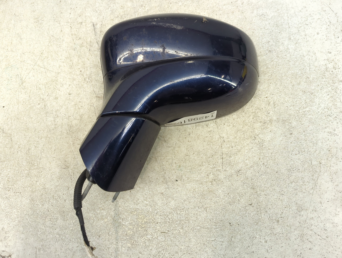 2020 Chrysler Pacifica Driver Side View Mirror - Left Door Mirror OEM Used - Oemusedautoparts1.com