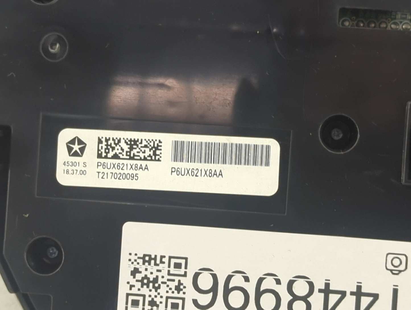 2018-2020 Chrysler Pacifica Climate Control Module Temperature AC/Heater Replacement P/N:P6UX621X8AA Fits Fits 2018 2019 202