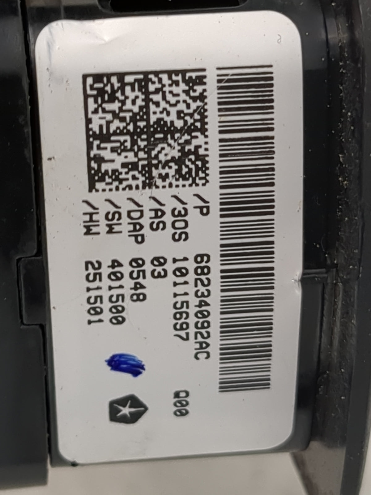 2017-2022 Chrysler Pacifica Master Power Window Switch Replacement Driver Side Left P/N:68234092AC Fits OEM Used Auto Parts