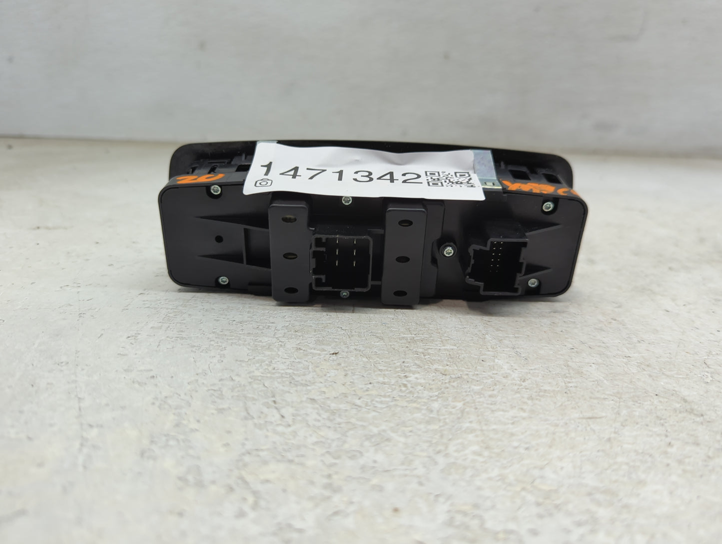 2020-2021 Chrysler Voyager Master Power Window Switch Replacement Driver Side Left P/N:68275252AE Fits OEM Used Auto Parts -