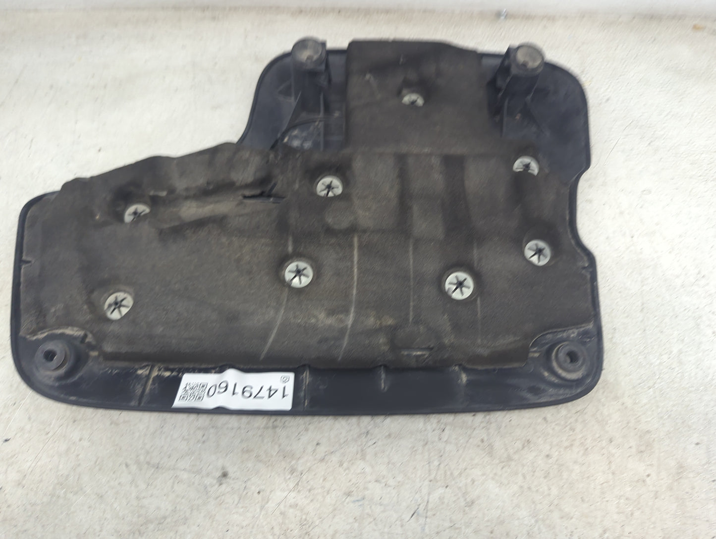 2020 Chrysler Voyager Engine Cover 1479160 - Oemusedautoparts1.com