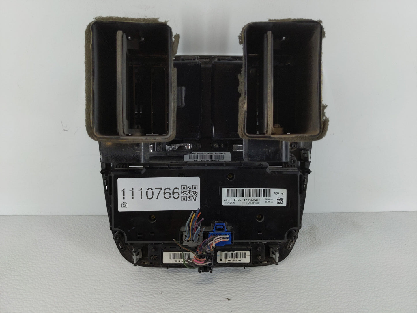 2020 Dodge Caravan Climate Control Module Temperature AC/Heater Replacement P/N:P55111240AH Fits OEM Used Auto Parts - Oemus