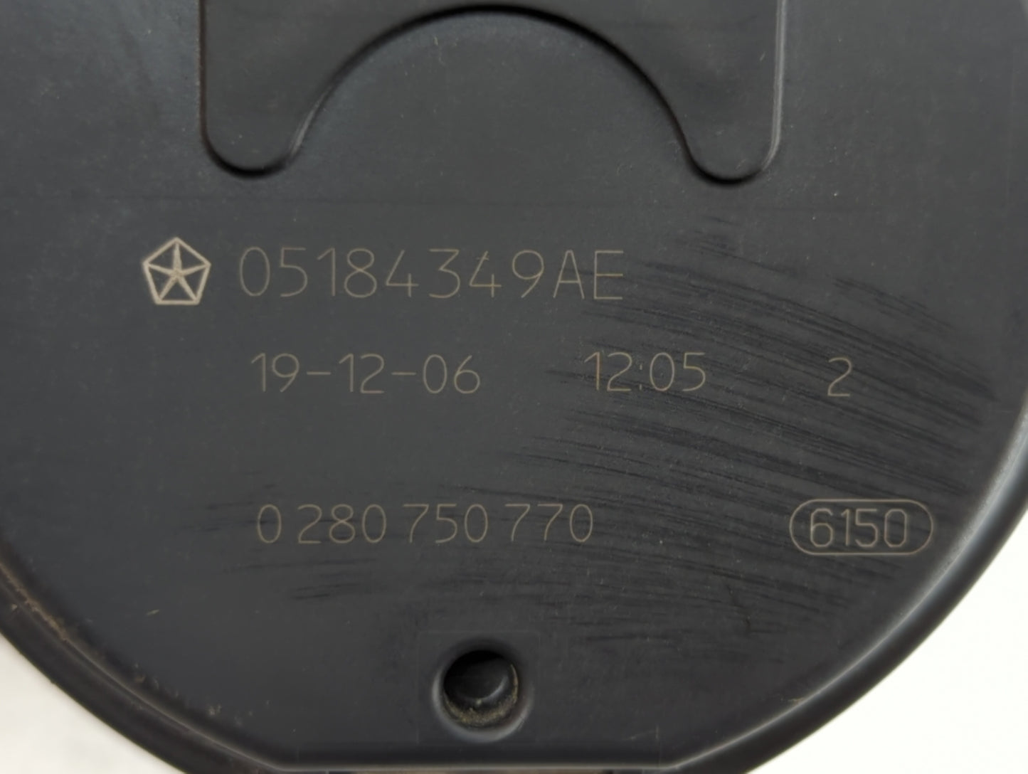 2020 Dodge Caravan Throttle Body P/N:05184349AE 05184349AD, 05184349AC Fits Fits 2011 2012 2013 2014 2015 2016 2017 2018 201