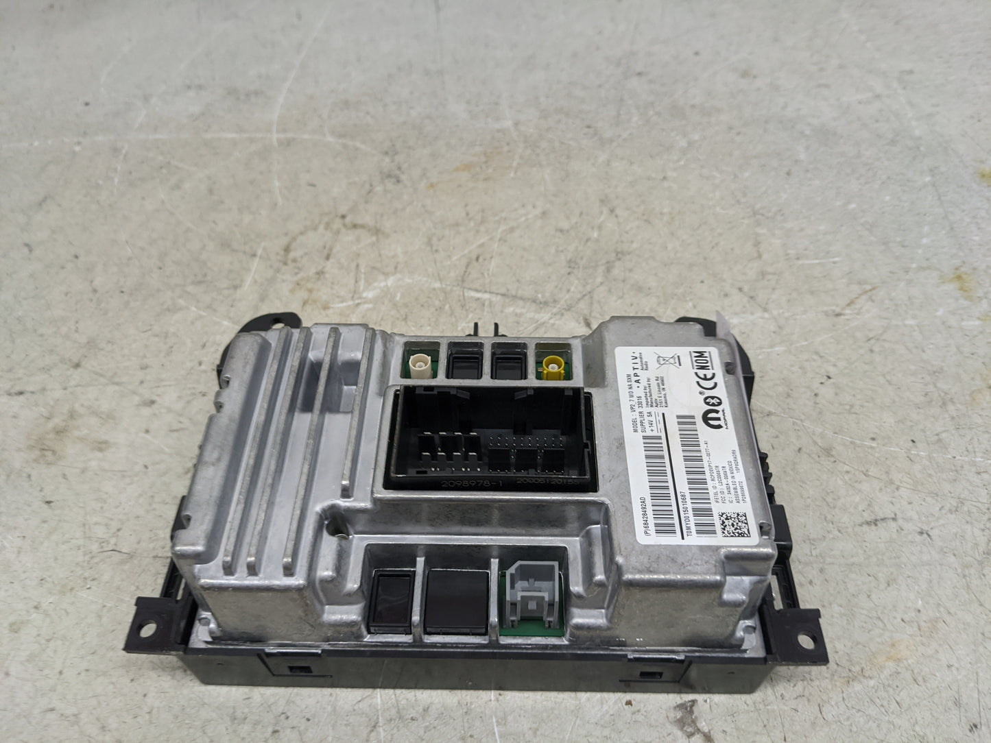 2020 Dodge Durango Information Display Screen 1481912 - Oemusedautoparts1.com
