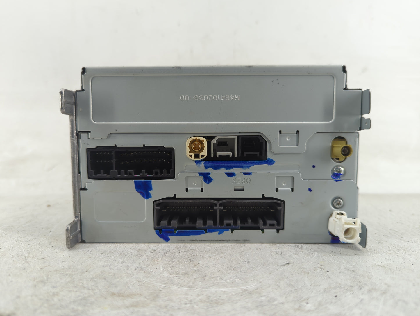 2018-2020 Dodge Journey Radio AM FM Cd Player Receiver Replacement P/N:P68342287AC Fits Fits 2018 2019 2020 OEM Used Auto Pa