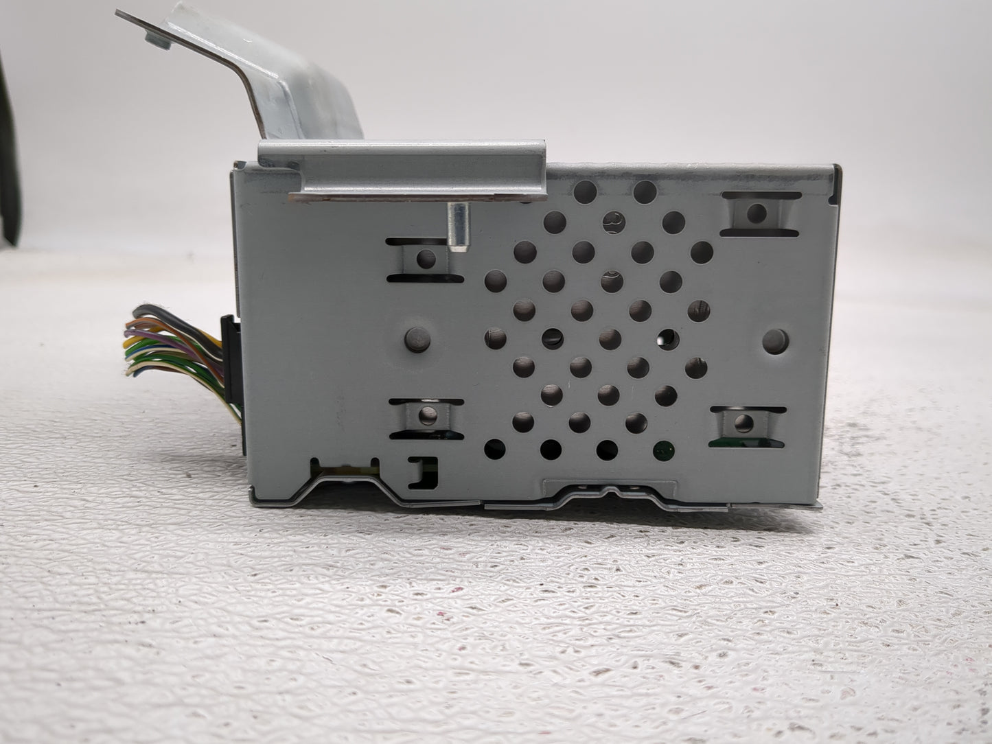 2020 Ford Ecosport Radio AM FM Cd Player Receiver Replacement P/N:LU5T-18K810-KF Fits OEM Used Auto Parts - Oemusedautoparts