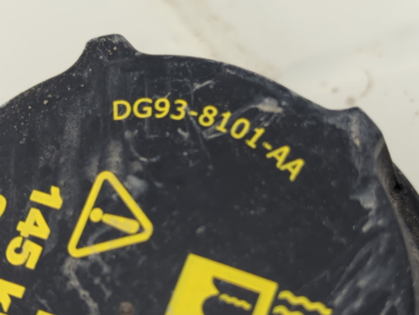 2016-2020 Ford Edge Radiator Coolant Overflow Expansion Tank Bottle 1369093 - Oemusedautoparts1.com