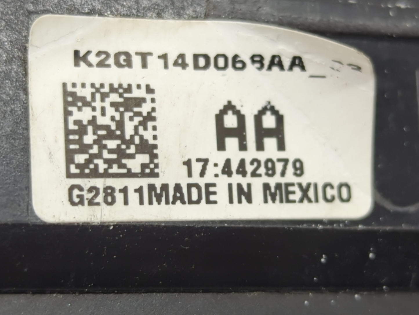 2019-2020 Ford Edge Fusebox Fuse Box Panel Relay Module P/N:GU5T-14B192-GA GU5T-14B192-HA, HU5T-14B192-FFA Fits Fits 2019 20