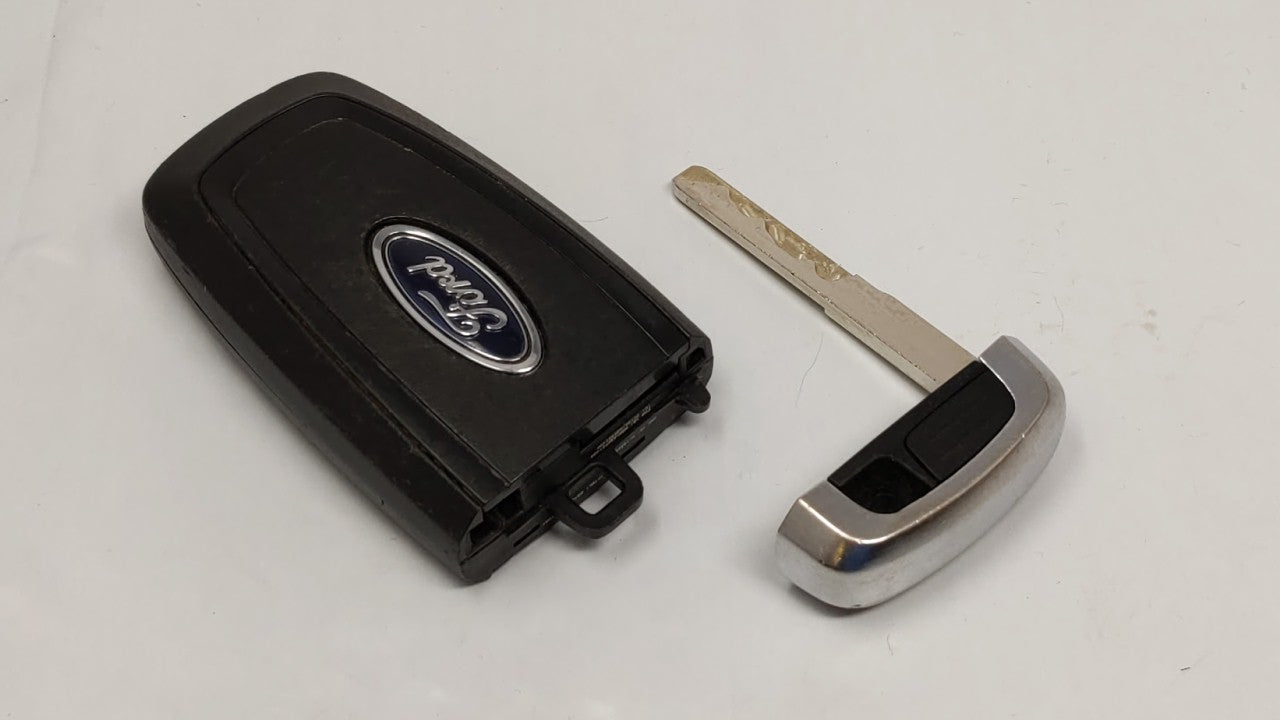 Ford Keyless Entry Remote M3n-A2c931426 A2c931426 Hs7t-15k601-Bc 5 Buttons - Oemusedautoparts1.com