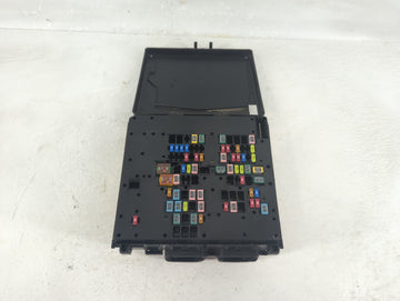 2020-2022 Ford Escape Fusebox Fuse Box Panel Relay Module P/N:E07715201 Fits Fits 2020 2021 2022 OEM Used Auto Parts