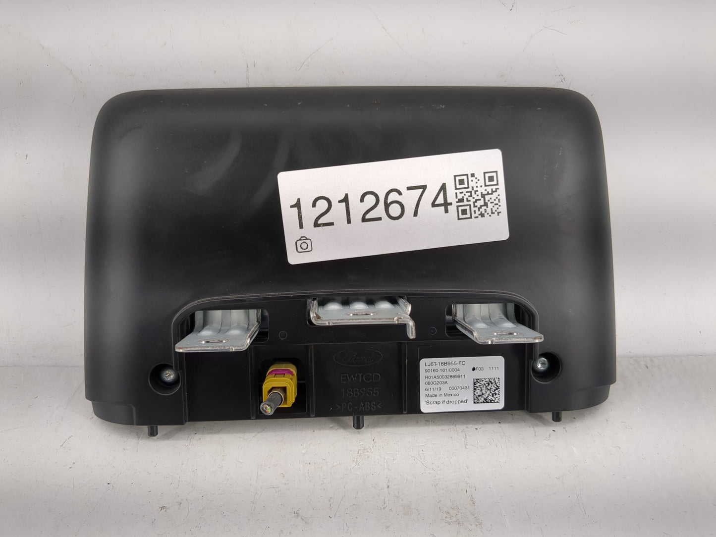 2020-2020 Ford Escape Information Display Screen - Oemusedautoparts1.com