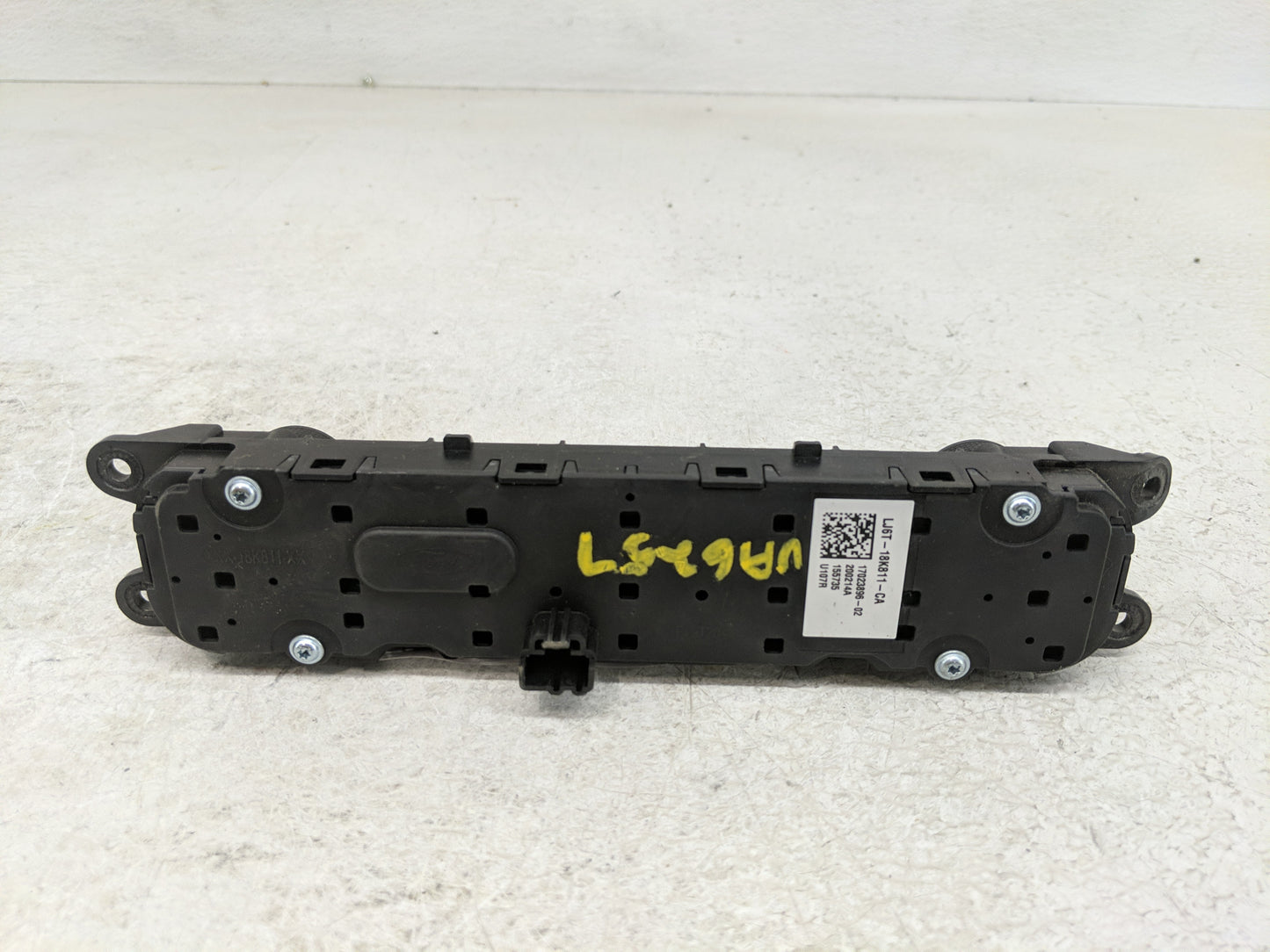 2020-2020 Ford Escape Radio Control Panel - Oemusedautoparts1.com