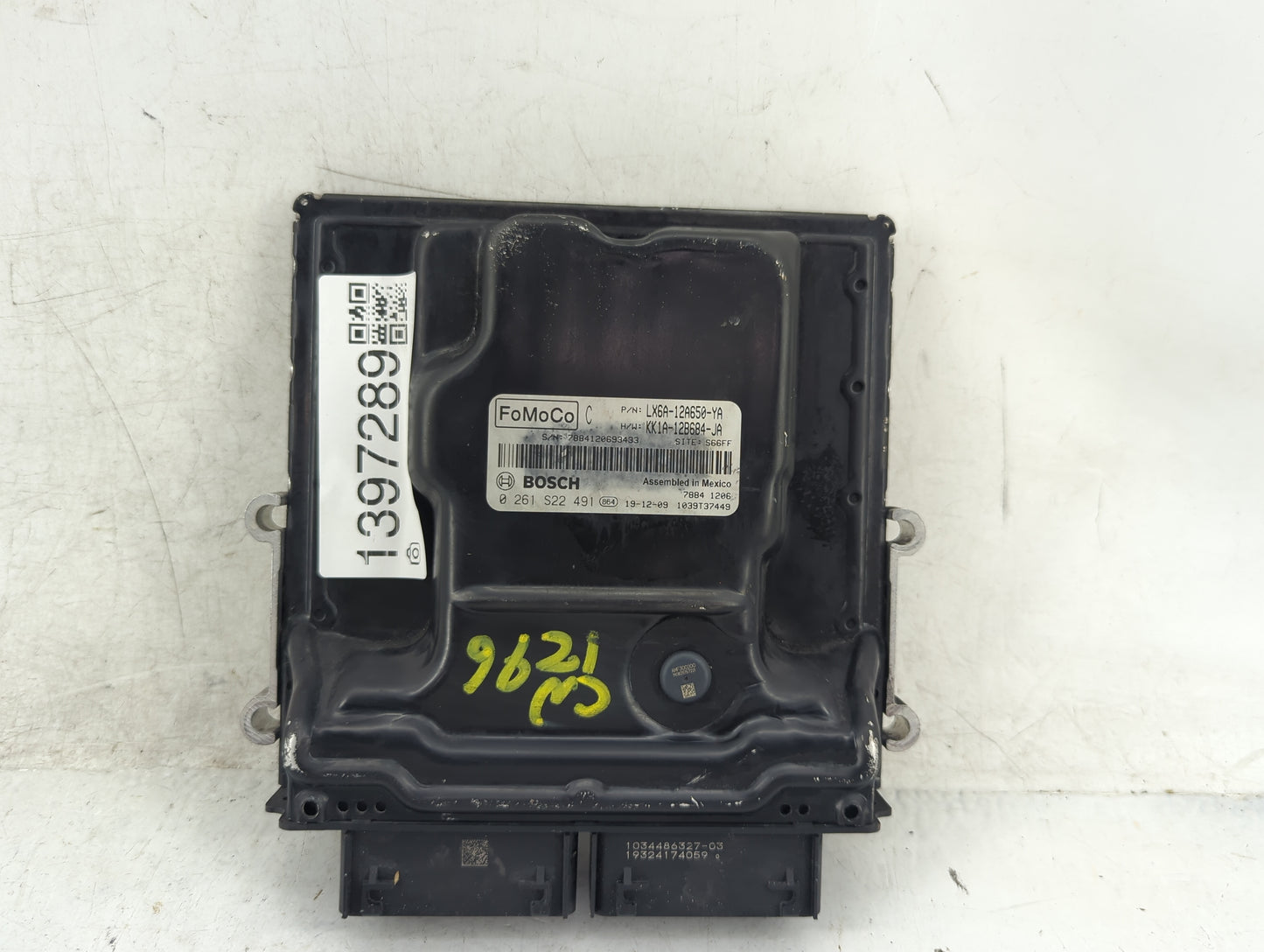 2020-2022 Ford Escape PCM Engine Control Computer ECU ECM PCU OEM P/N:LX6A-12A650-YA 0 261 S22 491 Fits Fits 2020 2021 2022