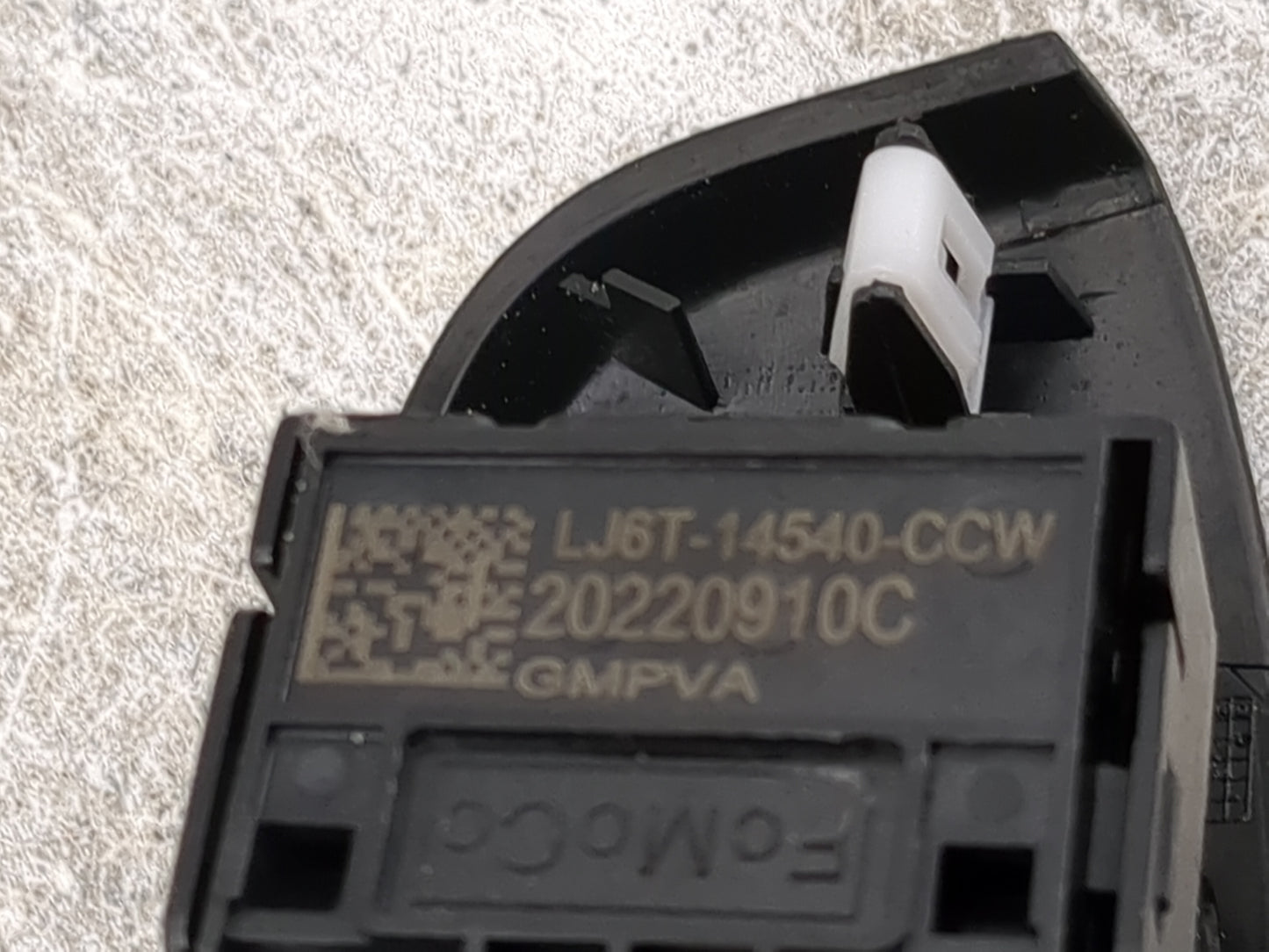 2020-2022 Ford Escape Master Power Window Switch Replacement Driver Side Left P/N:LJ6T-14540-CCW Fits Fits 2020 2021 2022 OE