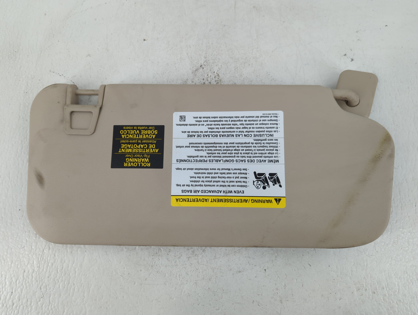 2020 Ford Escape Sun Visor Shade Replacement Driver Left Mirror Fits OEM Used Auto Parts - Oemusedautoparts1.com