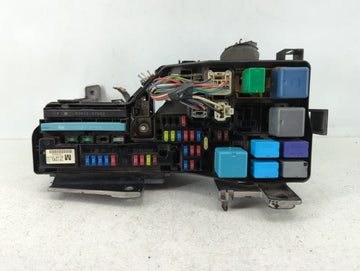2018-2020 Ford F-150 Fusebox Fuse Box Panel Relay Module P/N:82662-33210 Fits Fits 2018 2019 2020 OEM Used Auto Parts