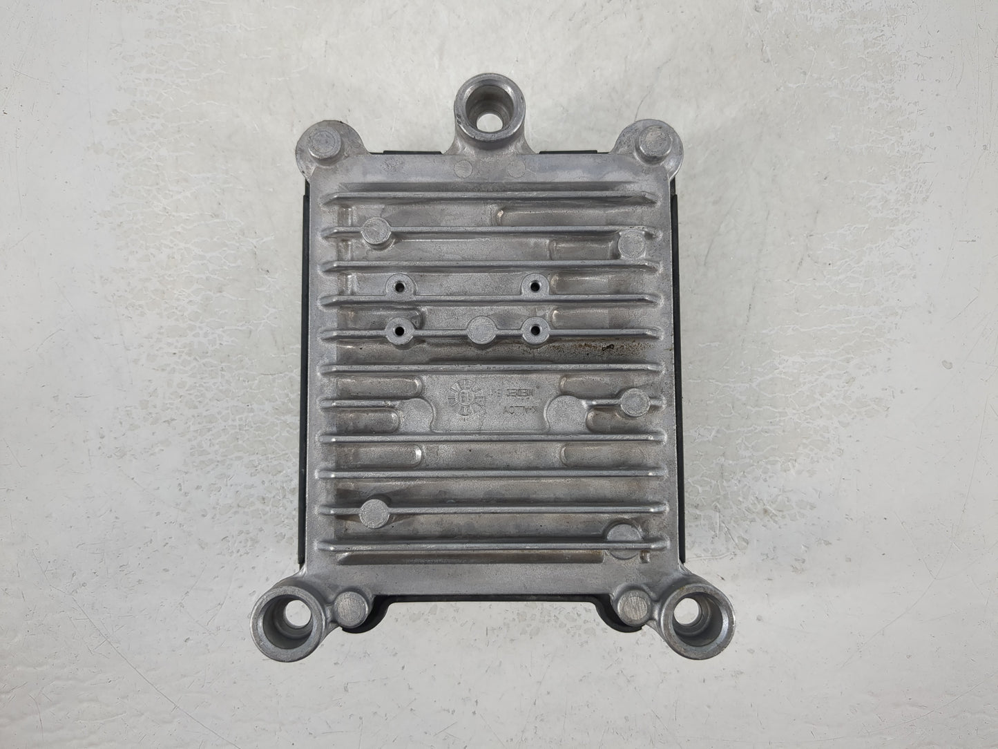 2020-2022 Ford F-250 Super Duty PCM Engine Control Computer ECU ECM PCU OEM P/N:LC3A-12B565-FA Fits Fits 2020 2021 2022 OEM