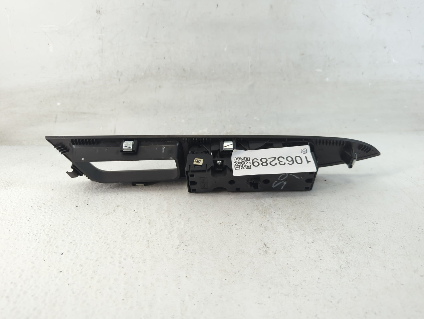 2013-2020 Ford Fusion Master Power Window Switch Replacement Driver Side Left P/N:20190716A Fits OEM Used Auto Parts - Oemus