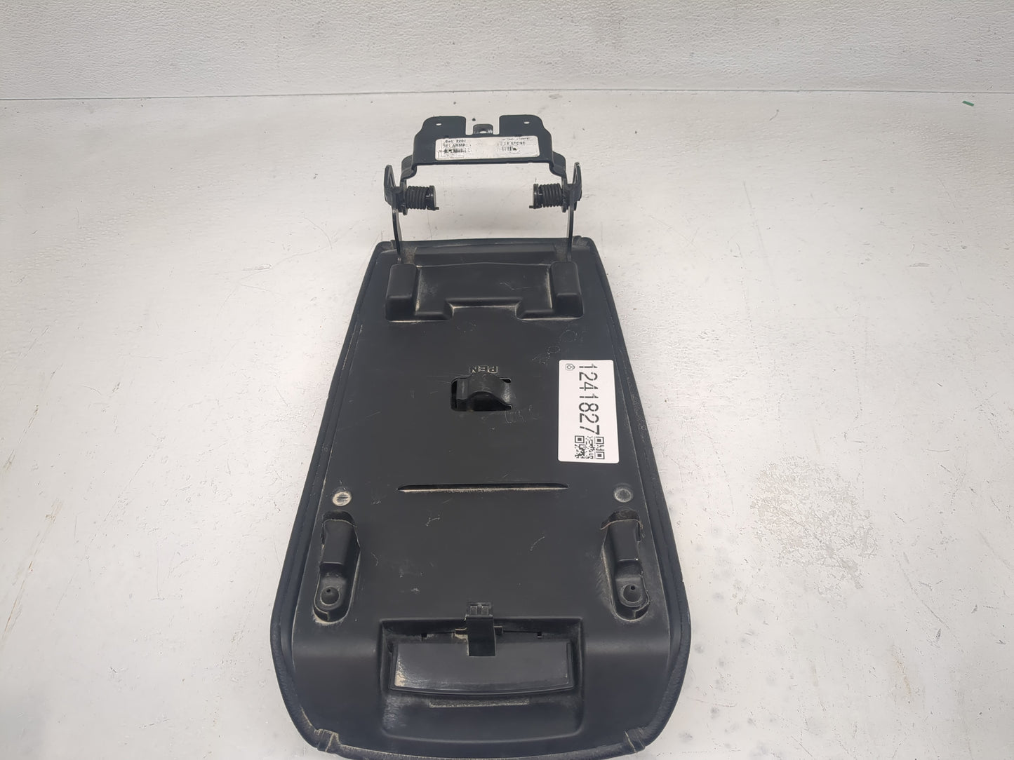 2017-2020 Ford Fusion Center Console Armrest Cover Lid Fits Fits 2017 2018 2019 2020 OEM Used Auto Parts - Oemusedautoparts1