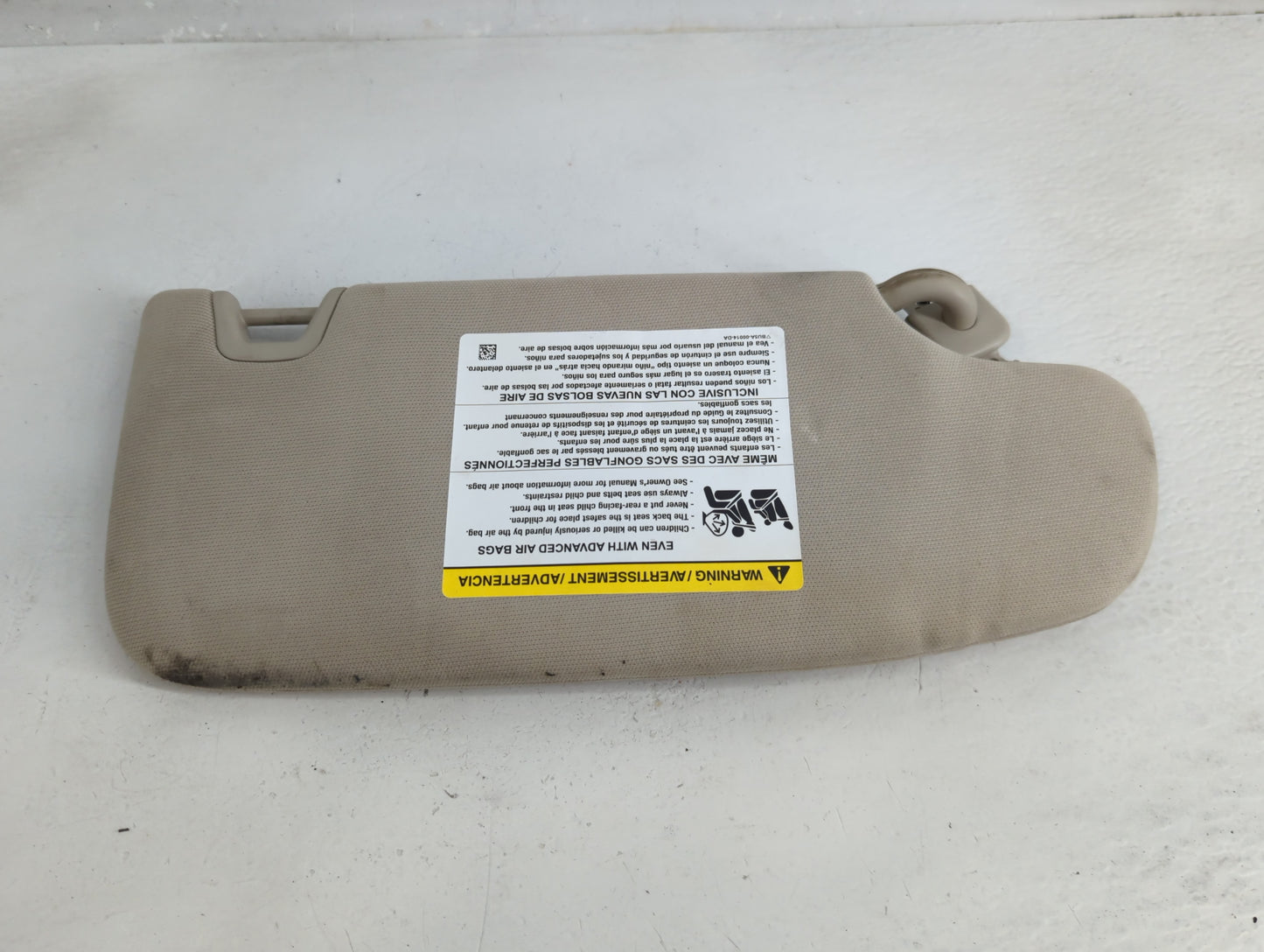 2017-2020 Ford Fusion Sun Visor Shade Replacement Driver Left Mirror Fits Fits 2017 2018 2019 2020 OEM Used Auto Parts - Oem