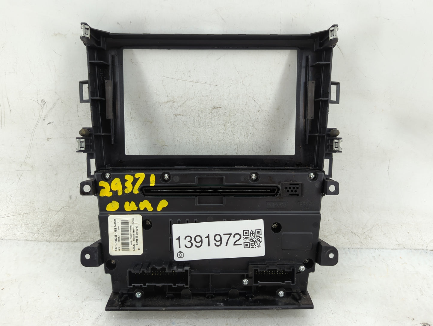2016-2020 Ford Fusion Radio Control Panel - Oemusedautoparts1.com