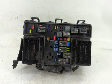 2017-2020 Ford Fusion Fusebox Fuse Box Panel Relay Module P/N:G2GT14A075AA Fits Fits 2017 2018 2019 2020 OEM Used Auto Parts