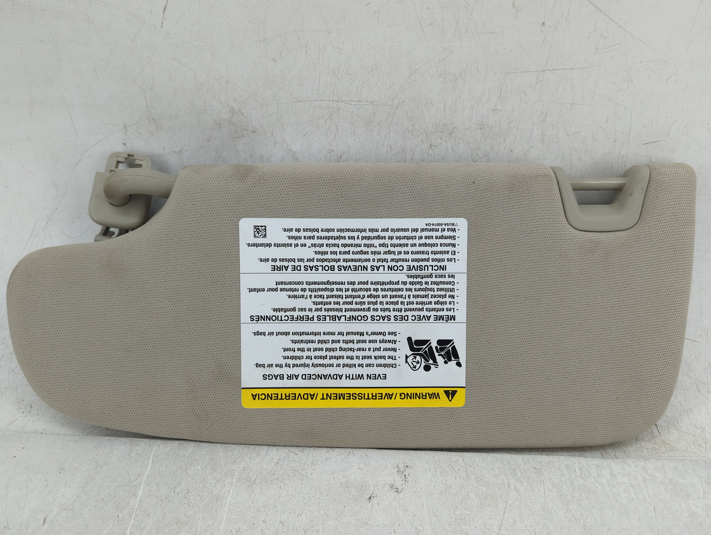 2017-2020 Ford Fusion Sun Visor Shade Replacement Passenger Right Mirror Fits Fits 2017 2018 2019 2020 OEM Used Auto Parts -