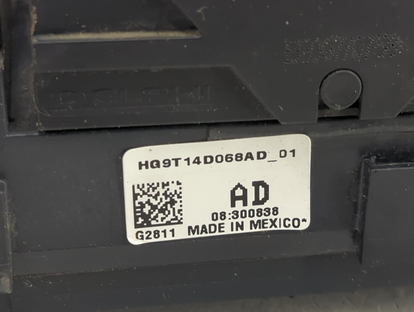 2017-2020 Ford Fusion Fusebox Fuse Box Panel Relay Module P/N:G2GT14A075AA Fits Fits 2017 2018 2019 2020 OEM Used Auto Parts