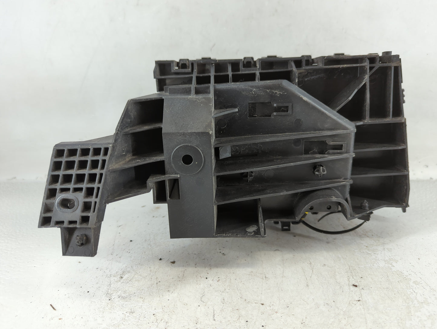 2017-2020 Ford Fusion Fusebox Fuse Box Panel Relay Module P/N:HG9T 14D068AD_01 Fits Fits 2017 2018 2019 2020 OEM Used Auto P
