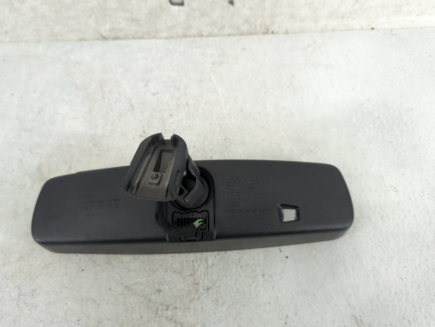 2015-2022 Ford Mustang Interior Rear View Mirror Replacement OEM P/N:015533 015535 Fits OEM Used Auto Parts - Oemusedautopar