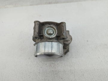 2020-2021 Ford Transit-150 Throttle Body P/N:HL3E 9F991-AA Fits Fits 2017 2018 2019 2020 2021 2022 OEM Used Auto Parts