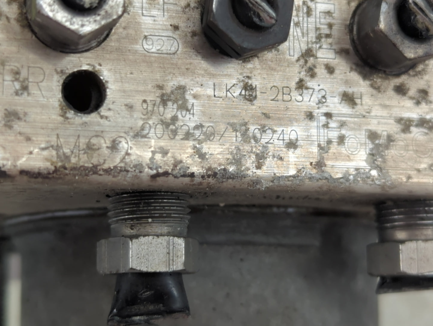 2020 Ford Transit-250 ABS Pump Control Module Replacement P/N:LK41-2B373-AH Fits OEM Used Auto Parts - Oemusedautoparts1.com