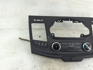 2020 Ford Transit 250 Climate Control Module Temperature AC/Heater Replacement Fits Fits 2021 OEM Used Auto Parts