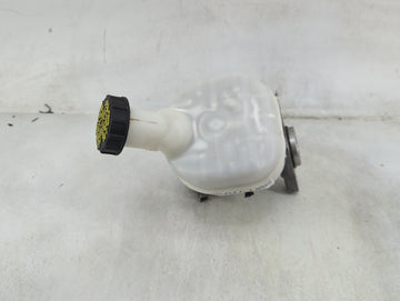 Ford Transit 350 Brake Master Cylinder