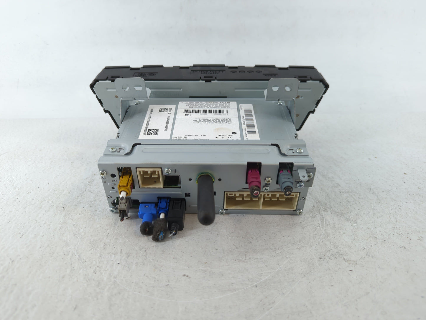 2019-2020 Genesis G80 Radio AM FM Cd Player Receiver Replacement P/N:96560-B1EV14X Fits Fits 2019 2020 OEM Used Auto Parts -