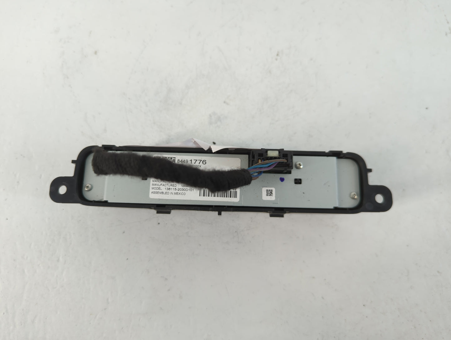 2018-2021 Gmc Terrain Radio AM FM Cd Player Receiver Replacement P/N:84491776 Fits Fits 2018 2019 2020 2021 OEM Used Auto Pa