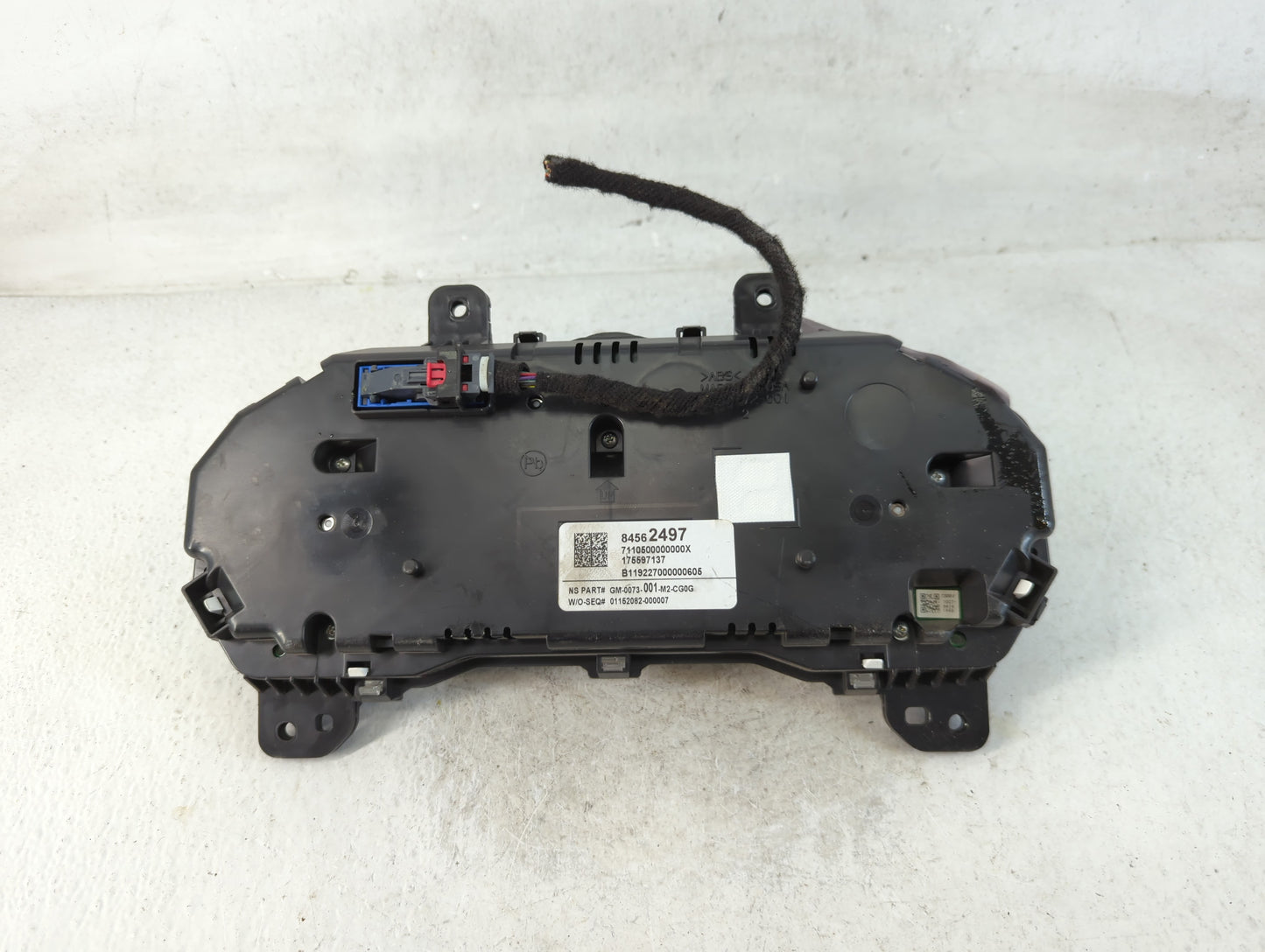 2020-2021 Gmc Terrain Instrument Cluster Speedometer Gauges P/N:84562497 Fits Fits 2020 2021 OEM Used Auto Parts - Oemusedau