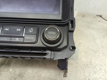 2020 Gmc Yukon Radio AM FM Cd Player Receiver Replacement P/N:94G3 8205 Fits OEM Used Auto Parts